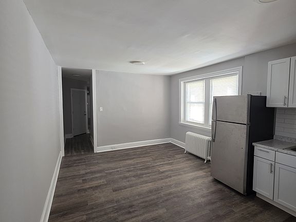 3rd image of 4735 Frankford Ave Floor 3