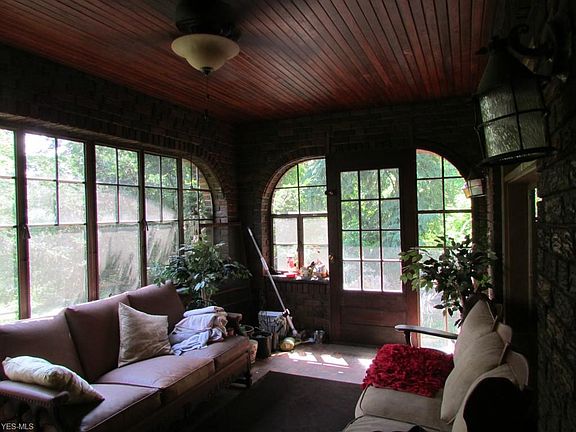 2nd image of 8414 Lake Shore Dr