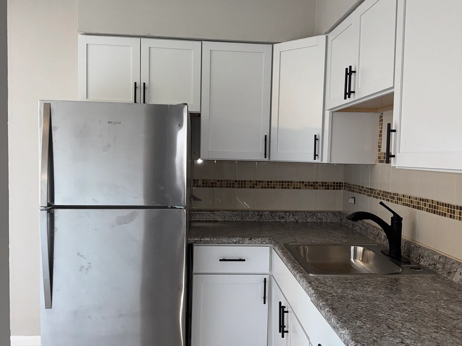 1 bed, $1,175 — Photo 2
