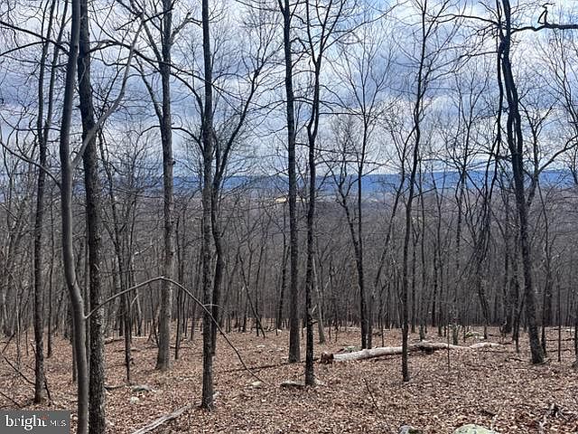 1st image of Quaint Acres Ln