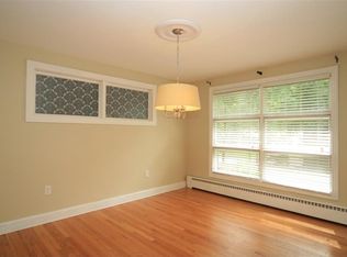 16 Caroline St, Ansonia, CT 06401