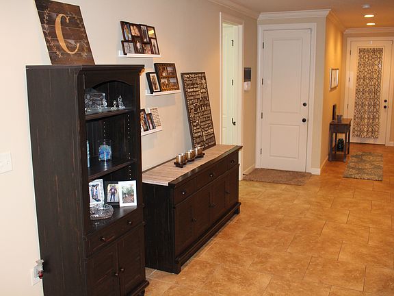 3rd image of 113 Arrowhead Way