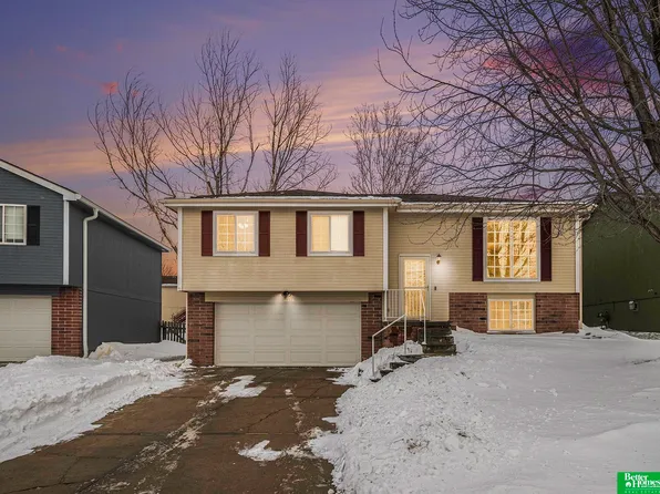 11328 Martin Ave, Omaha, NE 68164