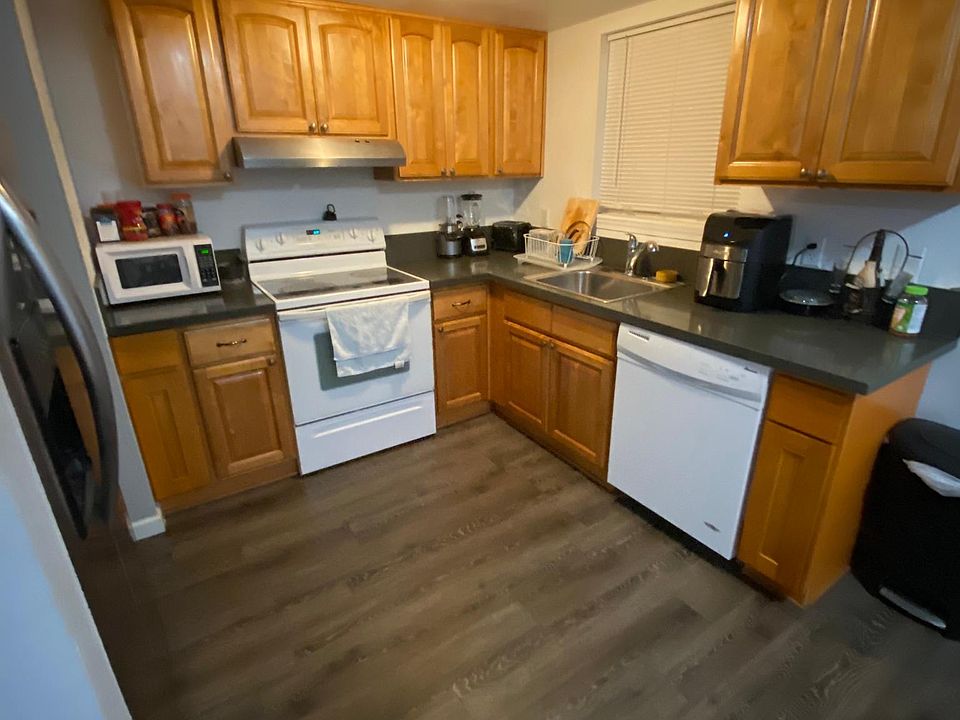1st image of 3519 E 18th St #2