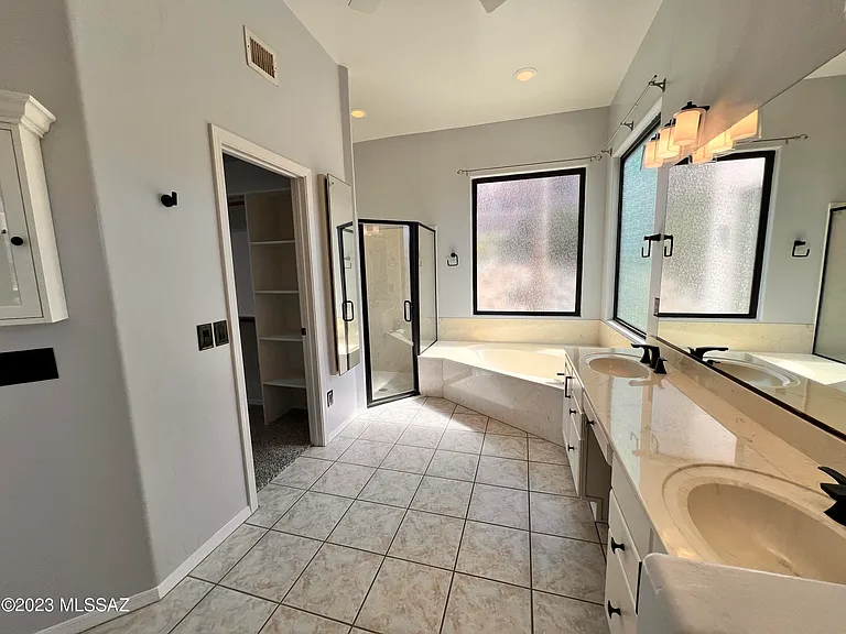 10123 N Alder Spring Dr — Photo 42