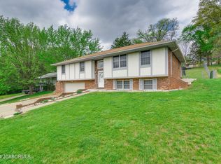 2007 Sandra Dr, Jefferson City, MO 65101