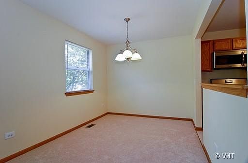 4th image of 66 Larch Ct Unit Z1