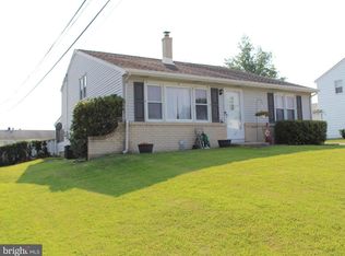 49 Herbert Dr, New Castle, DE 19720