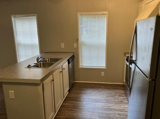 647 Oak Hill Dr #66, Alexander City, AL 35010