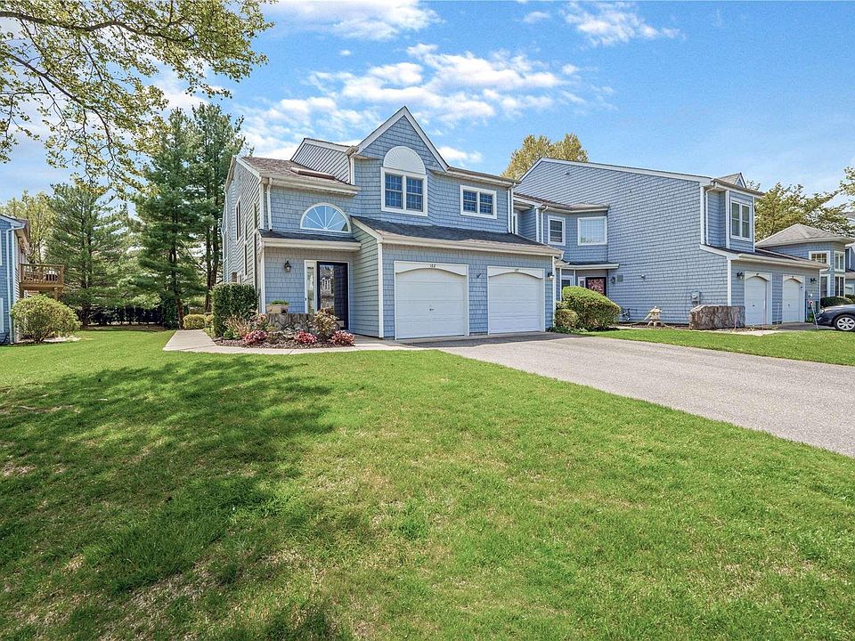 1st image of 167 Lakebridge Drive N #167