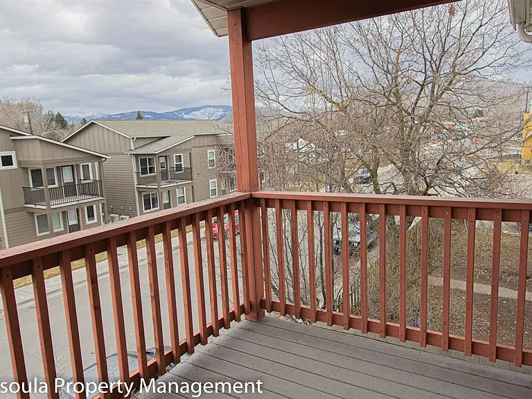 McDonald Ave Apts. — Photo 20