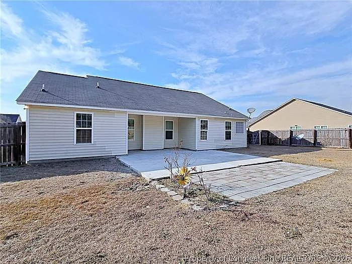 204 Feathers Ln — Photo 36