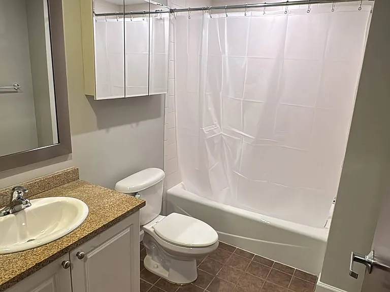 56 Imlay St #3B — Photo 6