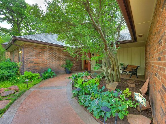 3rd image of 1002 Sunny Brook Dr