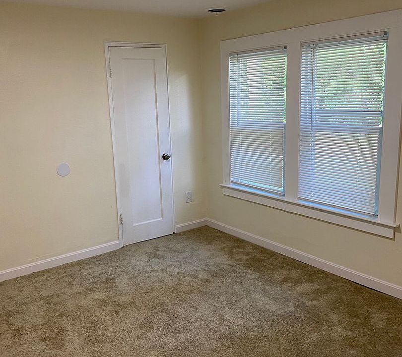 Dairy Road Apartments 15 Dairy Rd Lancaster MA Zillow