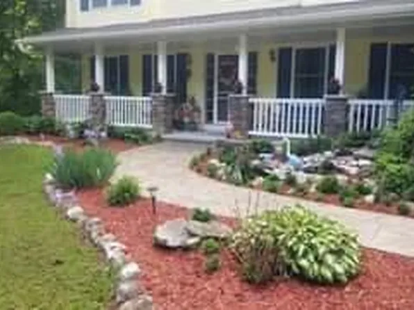 327 Riverwood DRIVE, Mishicot, WI 54228