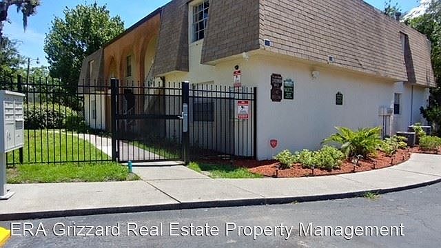 1st image of 643 W Oak Terrace Dr #4797993