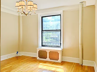 Rented by Matthew Gros-Werter, LREB 