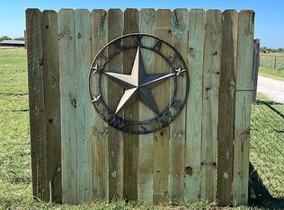 251 Fm 934, Blum, TX 76627