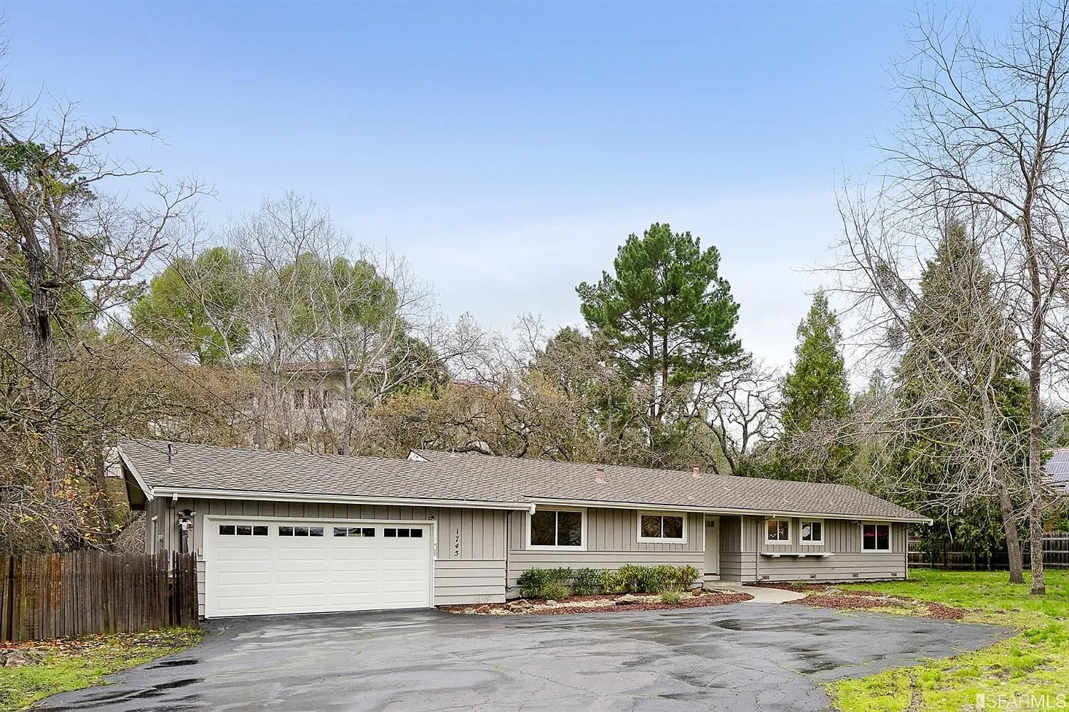1745 Green Valley Rd photo 1
