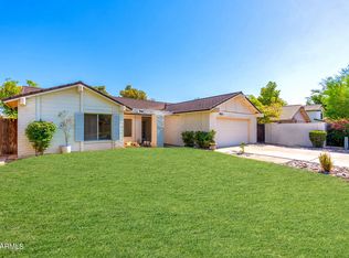 950 E Lobster Trap Ln, Tempe, AZ 85283