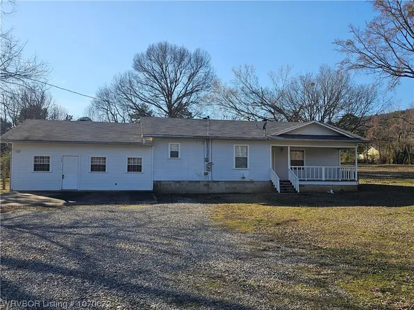 216 N Rosalee St, Paris, AR 72855