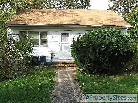 1st image of 127 Baybright Dr E