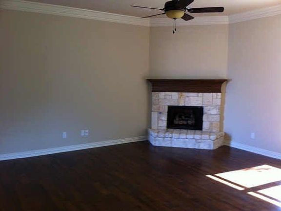 3rd image of 256 Spyglass Dr