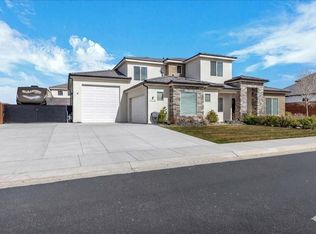 2723 E Briarwood Dr, Saint George, UT 84790