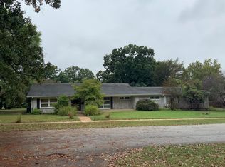 1880 Park St, Batesville, AR 72501