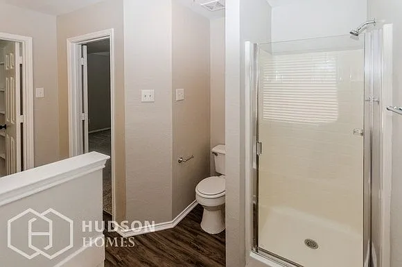 628 Saint Eric Dr — Photo 7
