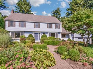 10 Rexinger Ln, Avon, CT 06001