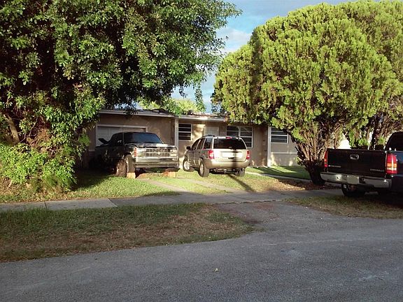 3rd image of 4345 SW 98th Ct