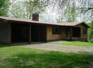 2293 Nc 69, Hayesville, NC 28904