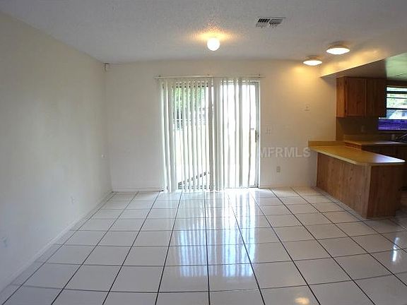 4th image of 417 La Paz Dr