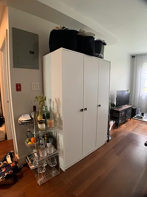 Rented by Keller Williams NYC | media 59