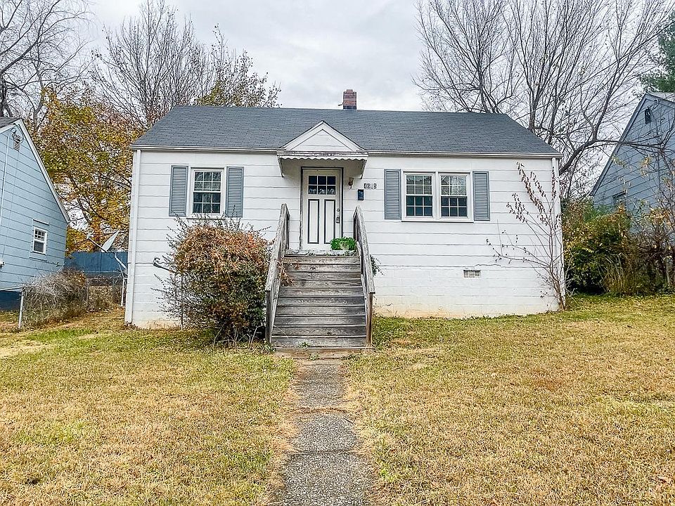 1st image of 4615 Fairmont Ave
