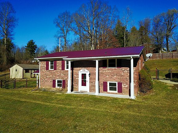 3rd image of 35 Apricot Ln