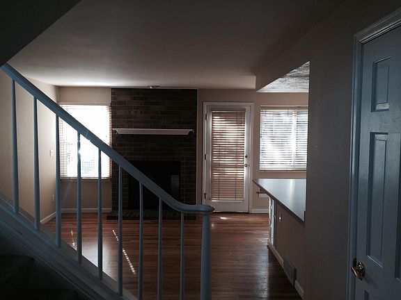 3rd image of 1001 N Pennsylvania St