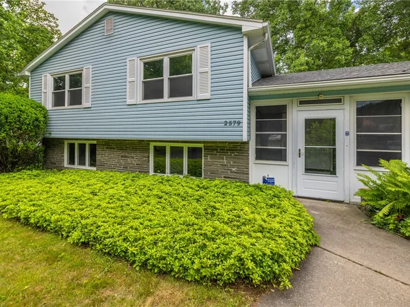 2579 Browncroft Blvd, Rochester, NY 14625