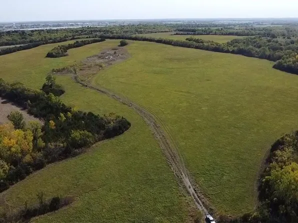 SW Burlingame Rd, Topeka, KS 66619