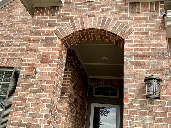 2nd image of 213 Turnstone Dr