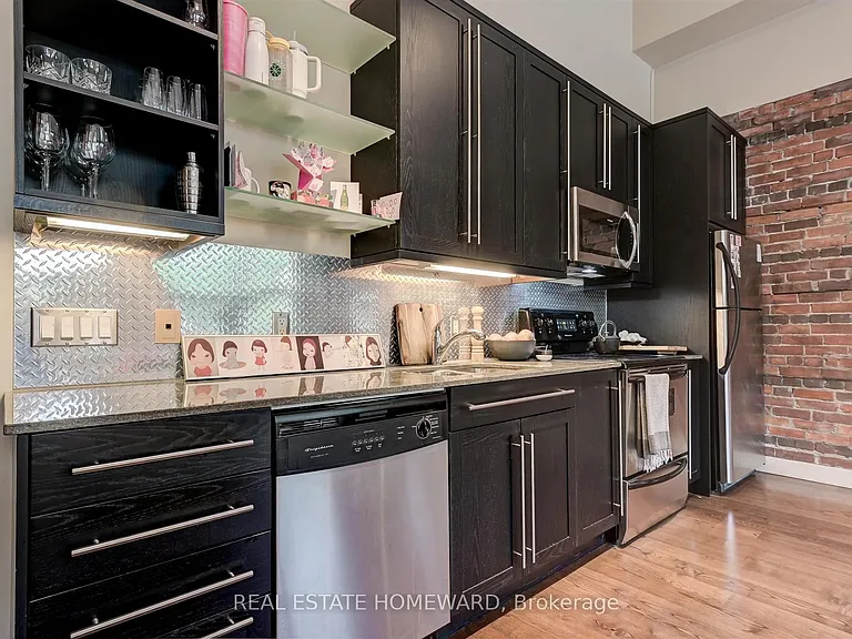 1842 Queen St E #205 — Photo 10