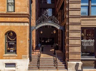 308 W 8th St APT 507, Kansas City, MO 64105