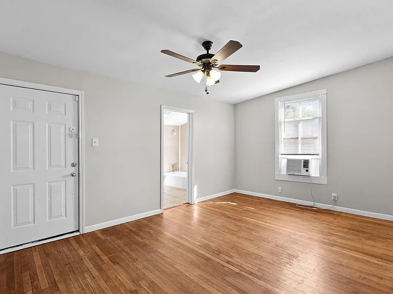 4020 Avenue O 1/2 #UP — Photo 15