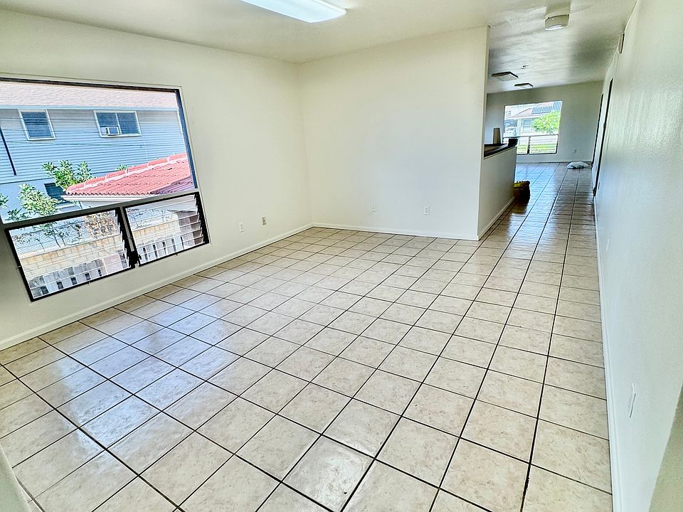 1st image of 1041 18th Ave