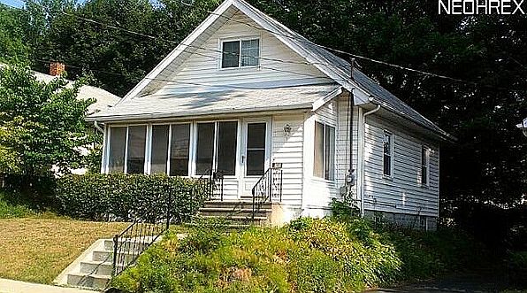 1st image of 439 Westmoreland St