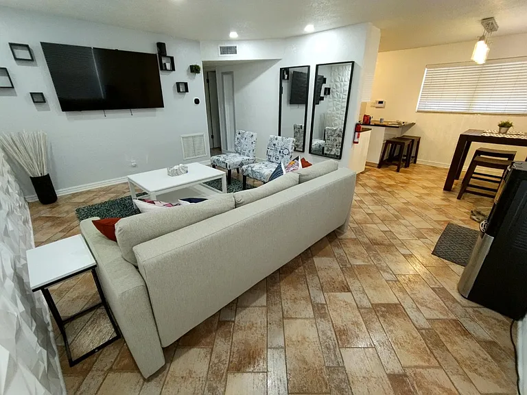 1505 NW 58th Ave — Photo 6