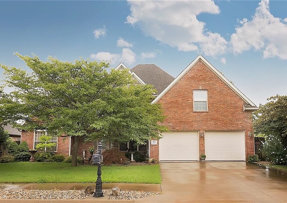 1st image of 503 Lyndal Ln
