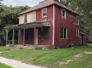518 NW Grant St, Topeka, KS 66608